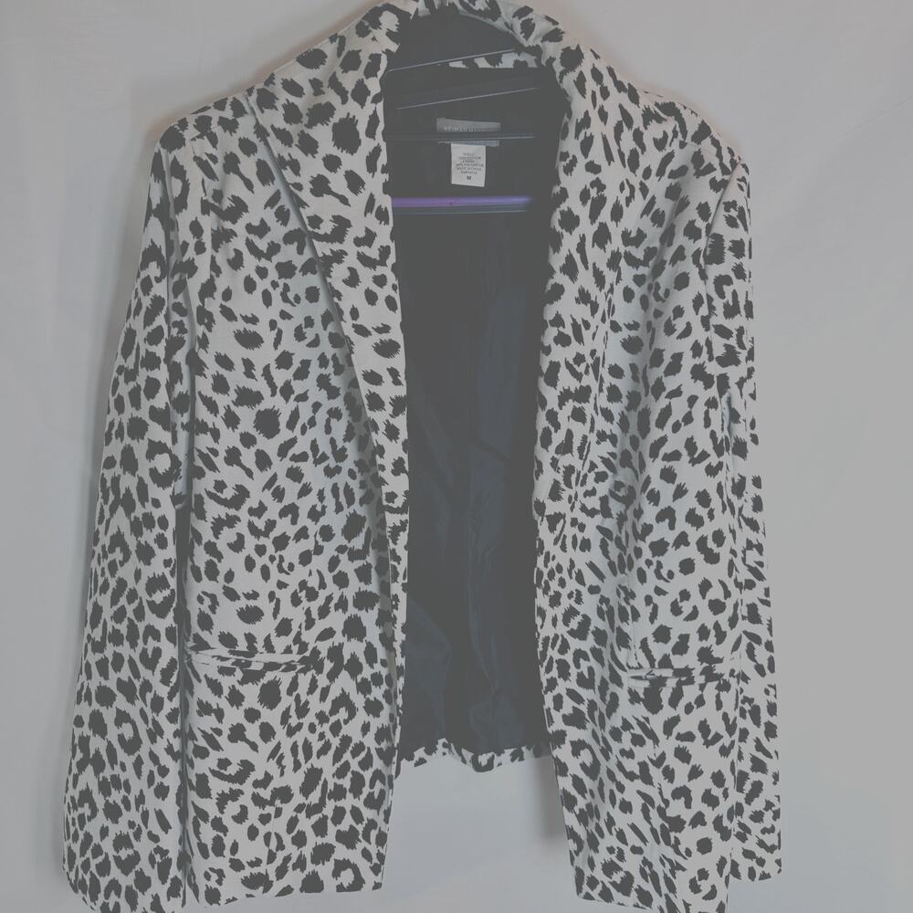 Neiman Marcus Exclusive Leopard Print Black White Sz M Blazer